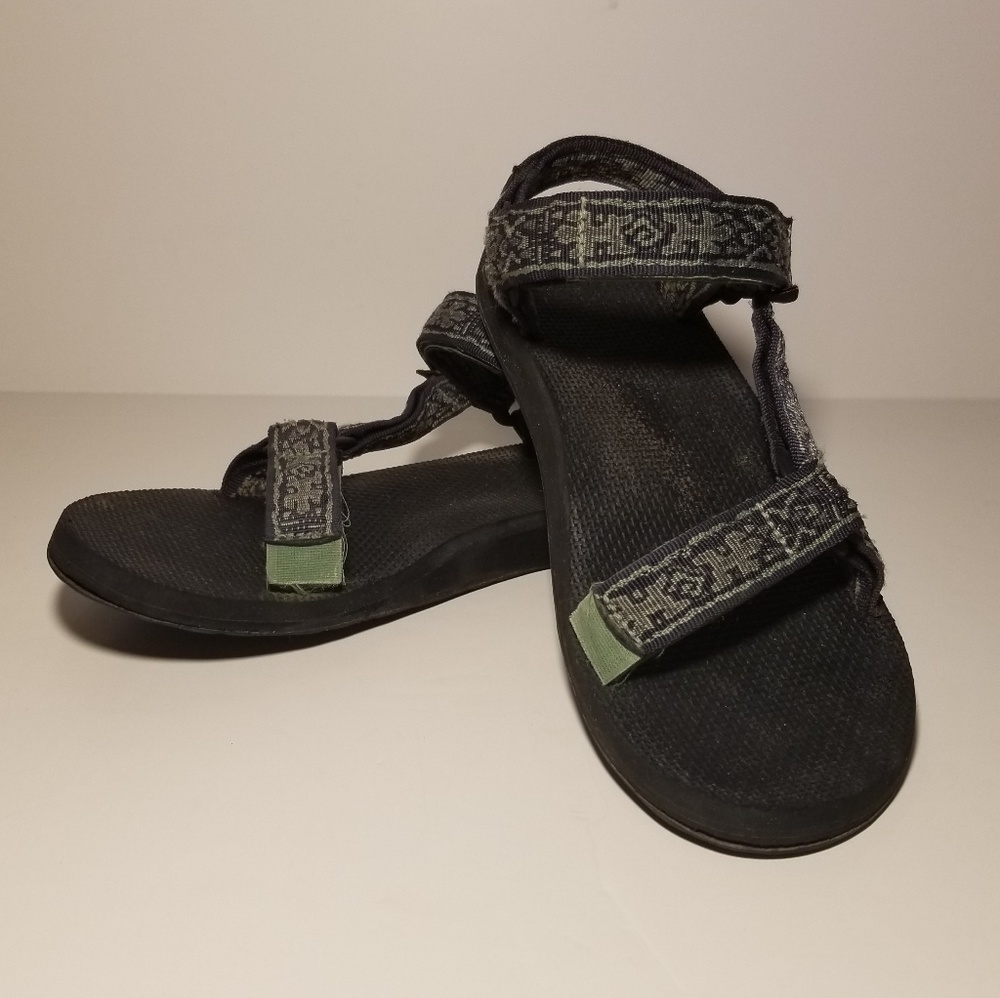 Teva Size 9 Sandals Black and Green Hiking Sandal